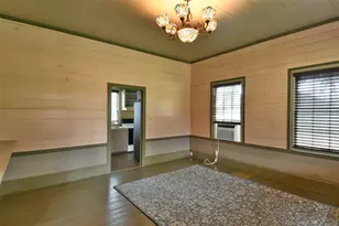 9091 Providence St, Chappell Hill, TX 77426 - Photo 5