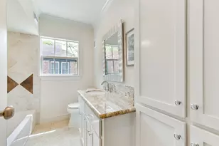 2343 Shakespeare St, Houston, TX 77030 - Photo 17