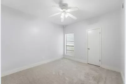 9707 Richmond Avenue #127, Houston, TX 77042 - Photo 11