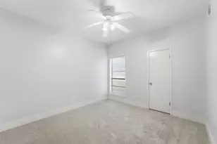 9707 Richmond Ave, Houston, TX 77042 - Photo 11