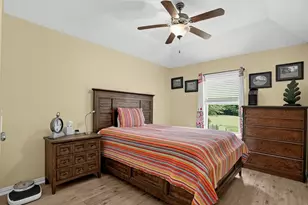 12203 Mustang Ave, Willis, TX 77378 - Photo 15