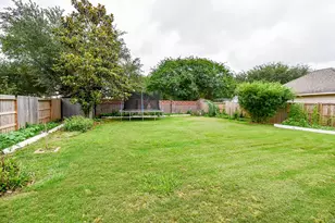 6811 Bannon Trail, Sugar Land, TX 77479 - Photo 29