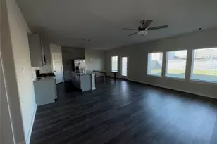 16628 Sterling Cliff Dr, Conroe, TX 77302 - Photo 11