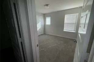 16628 Sterling Cliff Dr, Conroe, TX 77302 - Photo 9