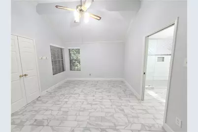 3051 Creek Manor Drive, Houston, TX 77339 - Photo 7