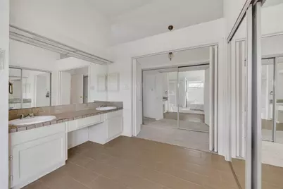 15619 Beechnut Street, Houston, TX 77083 - Photo 23