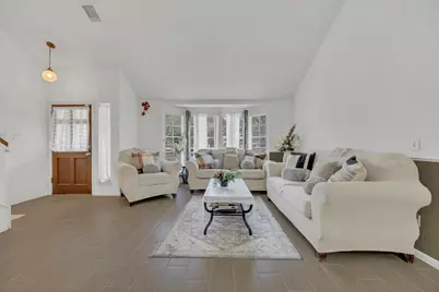 15619 Beechnut Street, Houston, TX 77083 - Photo 5