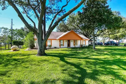 6310 Sprigg Street, Fulshear, TX 77441 - Photo 3