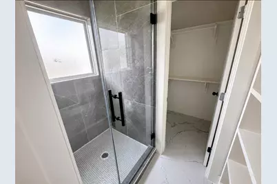 7938 Angus Street, Houston, TX 77028 - Photo 17