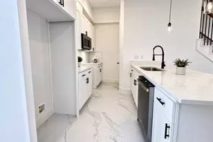 7938 Angus St, Houston, TX 77028 - Photo 7