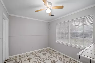 7421 Claiborne Street, Houston, TX 77016 - Photo 5