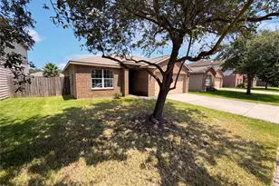 907 Amaryllis Rd, Baytown, TX 77521 - Photo 17