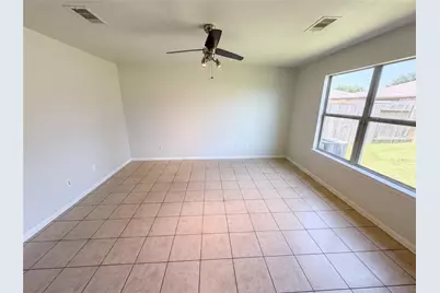 907 Amaryllis Road, Baytown, TX 77521 - Photo 3