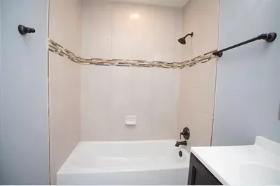 5821 Sunforest Dr, Houston, TX 77092 - Photo 23