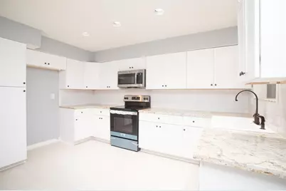 5821 Sunforest Dr, Houston, TX 77092 - Photo 1