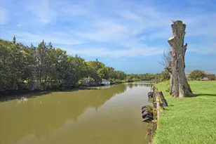 216 Rue Orleans St, Baytown, TX 77520 - Photo 43