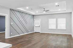 387 Autumn Ln, Livingston, TX 77351 - Photo 7
