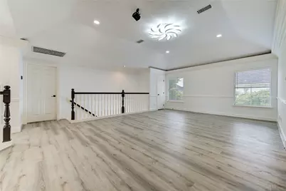 13607 Starlight Harbour Court, Houston, TX 77077 - Photo 29