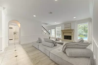 13607 Starlight Harbour Court, Houston, TX 77077 - Photo 9