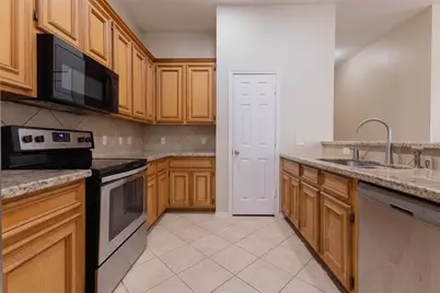 16510 Brightling Lane, Houston, TX 77090 - Photo 9