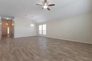 16510 Brightling Ln, Houston, TX 77090 - Photo 7