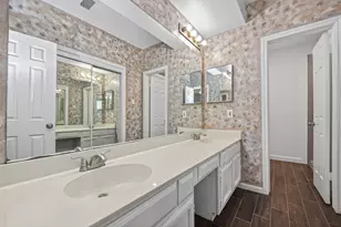 2664 Bering Dr, Houston, TX 77057 - Photo 17