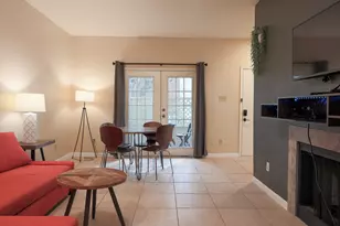 8055 Cambridge St, Houston, TX 77054 - Photo 9