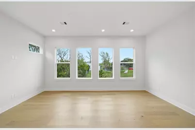 328 Janisch #D, Houston, TX 77018 - Photo 17