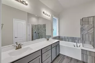 206 Brazos Dr, Baytown, TX 77523 - Photo 15