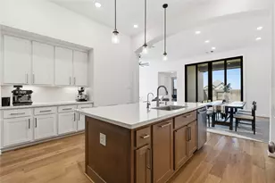 416 Bartlett St, Webster, TX 77598 - Photo 9