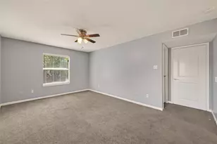 10202 Forum Park Dr, Houston, TX 77036 - Photo 5