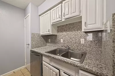 10202 Forum Park Dr #14, Houston, TX 77036 - Photo 21