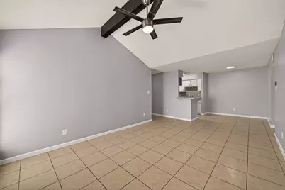 10202 Forum Park Dr #14, Houston, TX 77036 - Photo 23