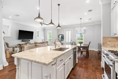 186 W Breezy Way, The Woodlands, TX 77380 - Photo 11