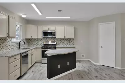 9111 Walnut Glen Drive, Houston, TX 77064 - Photo 17