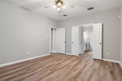 151 E Greenhill Terrace Place, The Woodlands, TX 77382 - Photo 19