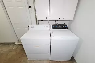 5846 Ettrick Dr, Houston, TX 77035 - Photo 33