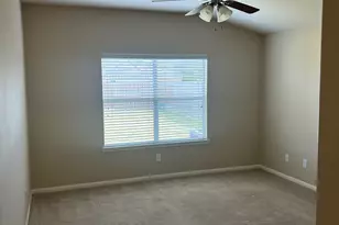 4023 Bentwood Cir, Dickinson, TX 77539 - Photo 9