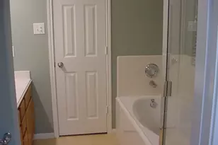 4023 Bentwood Cir, Dickinson, TX 77539 - Photo 11