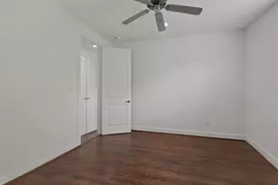 1514 Beall, Houston, TX 77008 - Photo 21