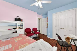 8918 Rustling Leaves Rd, Houston, TX 77083 - Photo 33