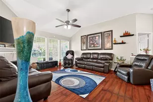 8918 Rustling Leaves Rd, Houston, TX 77083 - Photo 11