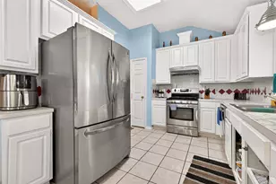 8918 Rustling Leaves Rd, Houston, TX 77083 - Photo 23