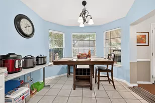 8918 Rustling Leaves Rd, Houston, TX 77083 - Photo 19