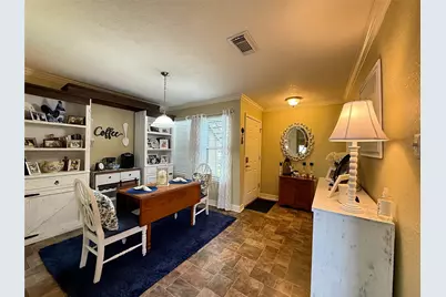 418 Garland Drive #120, Lake Jackson, TX 77566 - Photo 3