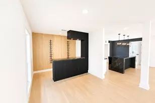 5642 Warm Springs Rd, Houston, TX 77035 - Photo 17