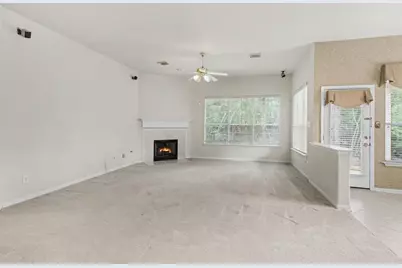 2 Troll Woods Court, The Woodlands, TX 77384 - Photo 15