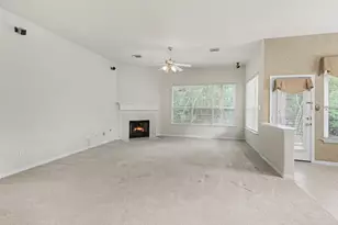 2 Troll Woods Ct, The Woodlands, TX 77384 - Photo 15