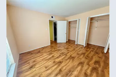 8431 Hearth Unit 24 Drive, Houston, TX 77054 - Photo 11
