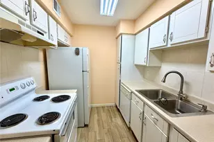 8431 Hearth Dr, Houston, TX 77054 - Photo 3